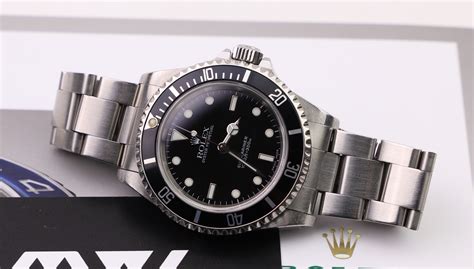 how do rolex watches tick